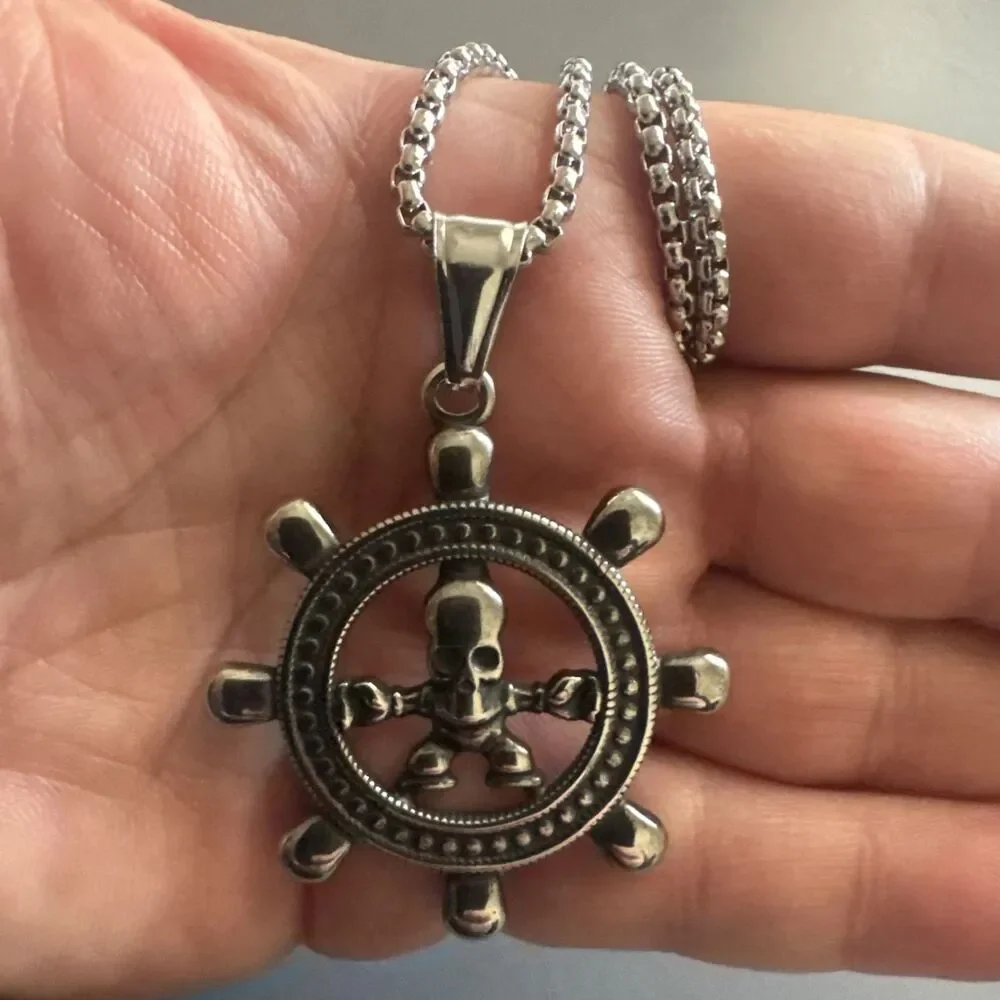 Skull Skeleton Nautical Ship Stainless Steel Pendant 24 Inch Box Chain Captain